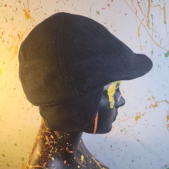 Tilley Duckbill Cap 75% Wool Canada Made - Picture 5 of 8